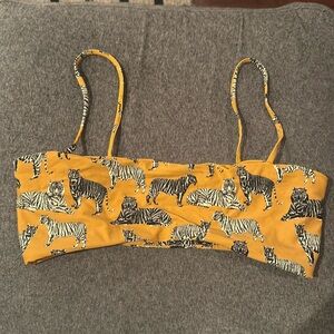 Boys + Arrows Hezeus bikini top in Cat - Large